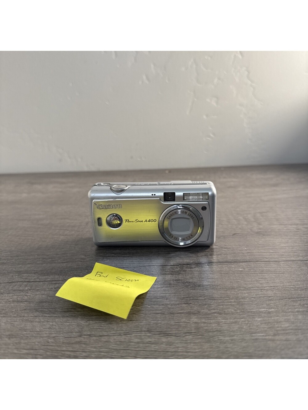 Canon PowerShot A400 3.2MP Digital Camera Silver WORKS BAD SCREEN
